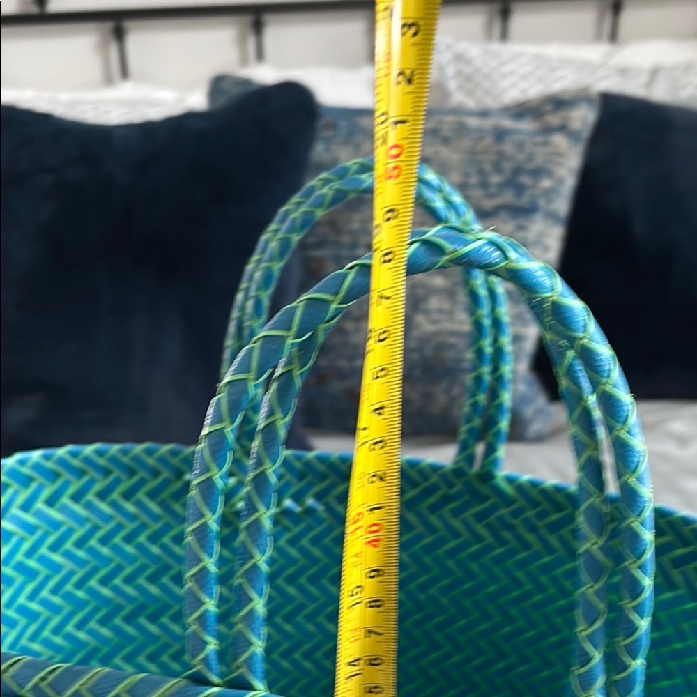 Blue and Green Woven Tote Bag - Picture 6 of 7